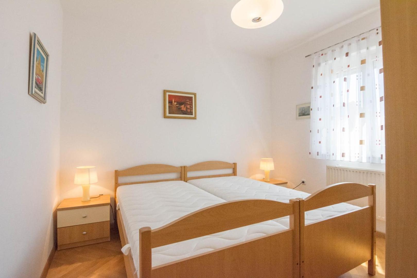 Spacious Apartment On A Great Location -Apartment Kuhta Biograd Na Moru Esterno foto